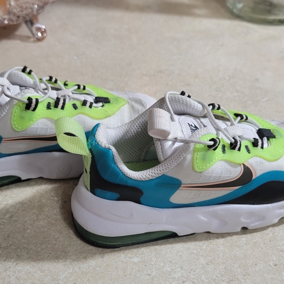 Toddler boys Nike Shoes - Picture 3 of 7